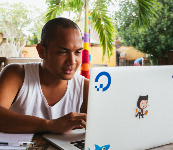 Estimate your web and mobile app development project Estimate your web and mobile app development project